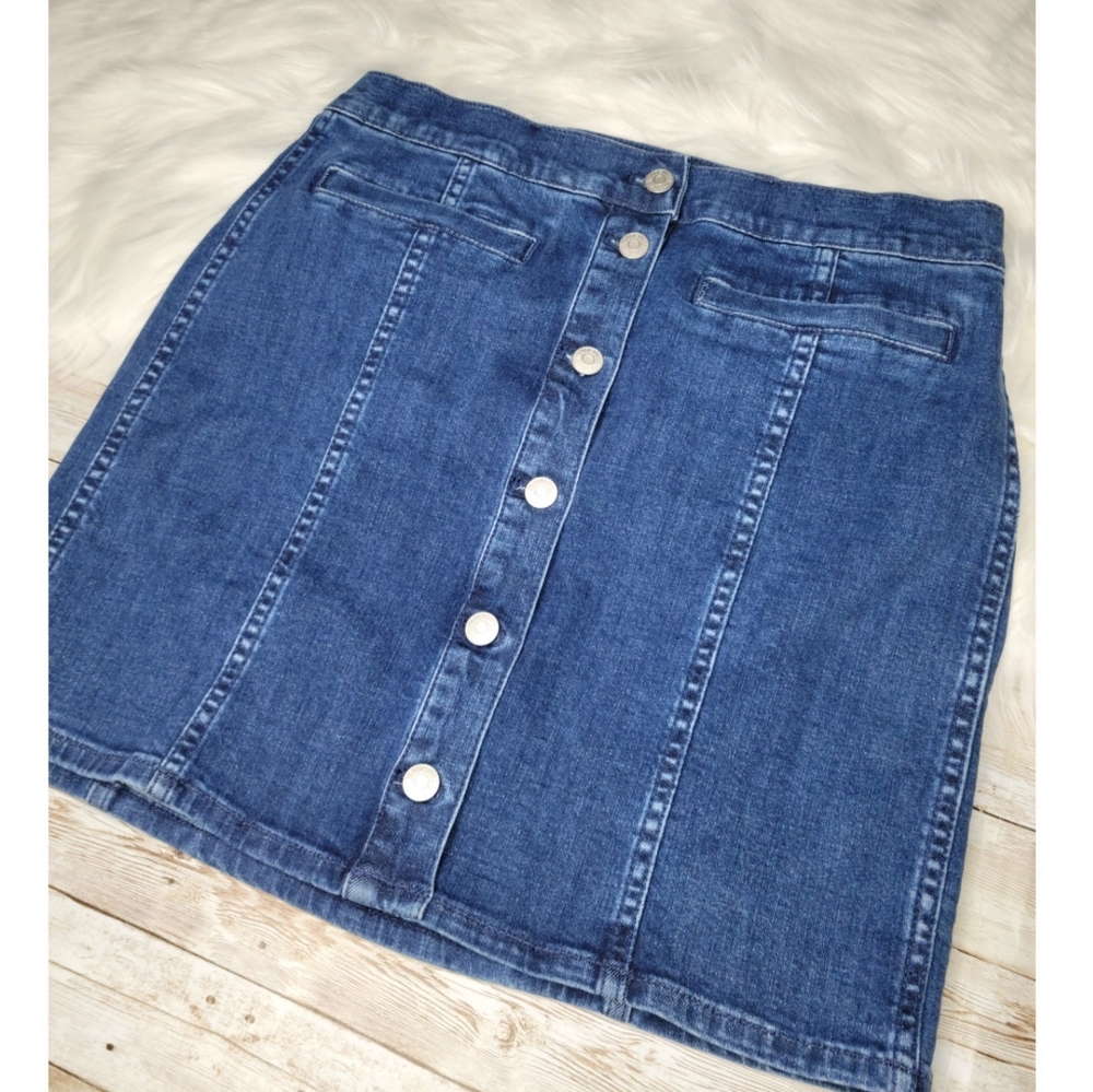 Madewell Stretch Denim Mini Skirt Button-F - Picture 3 of 7